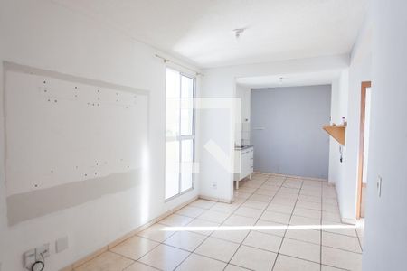 Sala  de apartamento para alugar com 2 quartos, 48m² em Chacaras Reunidas Santa Terezinha, Contagem