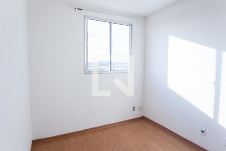 Quarto  de apartamento para alugar com 2 quartos, 48m² em Chacaras Reunidas Santa Terezinha, Contagem