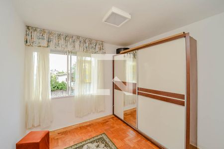 Quarto 1 de apartamento para alugar com 2 quartos, 60m² em Cristo Redentor, Porto Alegre