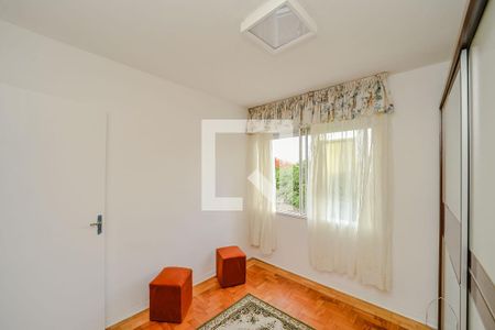 Quarto 1 de apartamento para alugar com 2 quartos, 60m² em Cristo Redentor, Porto Alegre