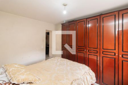 Suite de apartamento à venda com 5 quartos, 250m² em Parque Cisper, São Paulo