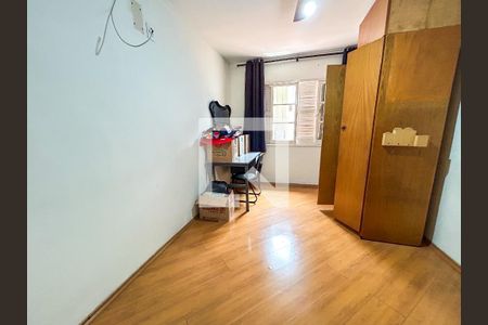 Quarto 2 de casa à venda com 4 quartos, 250m² em Vila Friburgo, São Paulo