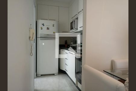 Cozinha de apartamento à venda com 2 quartos, 57m² em Vila Rosalia, Guarulhos