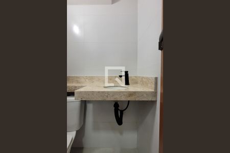 Lavabo de casa à venda com 2 quartos, 95m² em Parque Erasmo Assunção, Santo André