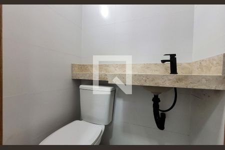 Lavabo de casa à venda com 2 quartos, 95m² em Parque Erasmo Assunção, Santo André