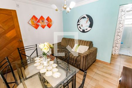 Sala de apartamento para alugar com 2 quartos, 50m² em Jardim Olinda, São Paulo