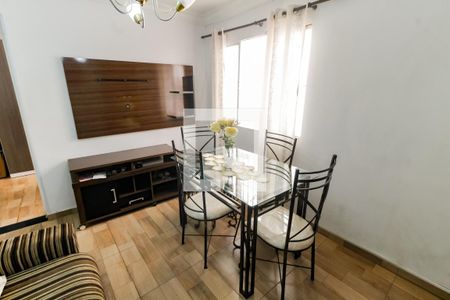 Sala de apartamento para alugar com 2 quartos, 50m² em Jardim Olinda, São Paulo