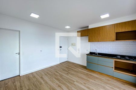 Sala de apartamento para alugar com 2 quartos, 45m² em Vila Invernada, São Paulo