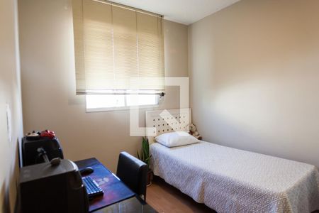 quarto 2 de apartamento para alugar com 2 quartos, 44m² em Chacaras Reunidas Santa Terezinha, Contagem