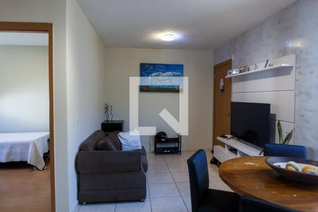 sala de apartamento para alugar com 2 quartos, 44m² em Chacaras Reunidas Santa Terezinha, Contagem