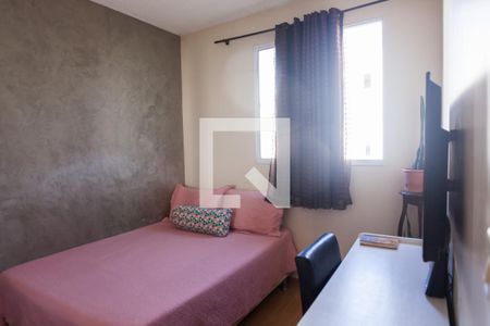 quarto 1 de apartamento para alugar com 2 quartos, 44m² em Chacaras Reunidas Santa Terezinha, Contagem