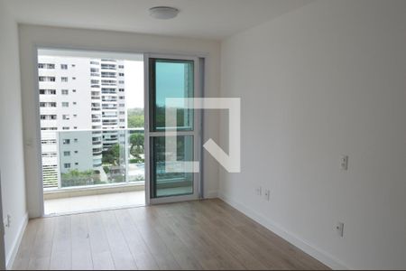 Suíte 1 de apartamento para alugar com 2 quartos, 80m² em Camorim, Rio de Janeiro