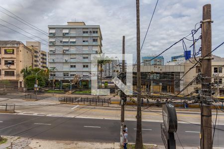 Quarto 2 de apartamento para alugar com 2 quartos, 90m² em Petrópolis, Porto Alegre