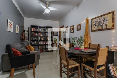 Sala de apartamento à venda com 2 quartos, 90m² em Petrópolis, Porto Alegre