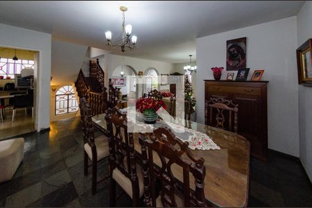 Sala de casa à venda com 5 quartos, 318m² em Belvedere, Belo Horizonte