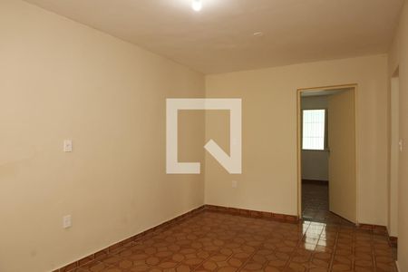 Sala de casa à venda com 3 quartos, 132m² em Jardim Lageado, São Paulo