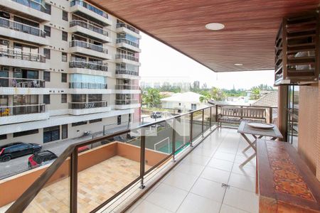 Varanda de apartamento para alugar com 1 quarto, 75m² em Barra da Tijuca, Rio de Janeiro