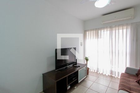 Sala de apartamento para alugar com 1 quarto, 75m² em Barra da Tijuca, Rio de Janeiro