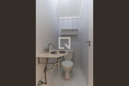 Lavabo de casa de condomínio à venda com 2 quartos, 77m² em Vila Ema, São Paulo