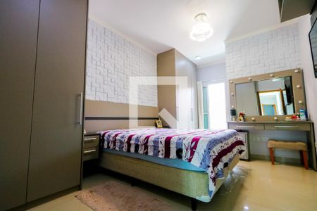 Quarto 1 - Suíte de casa à venda com 3 quartos, 184m² em Vila Cecilia Maria, Santo André