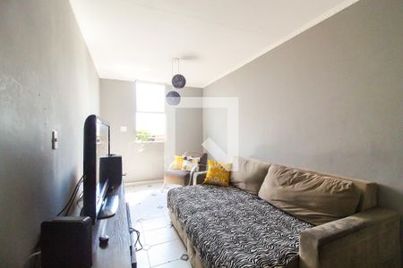 Sala de apartamento para alugar com 2 quartos, 56m² em Itaquera, São Paulo