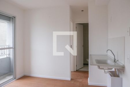 Sala e Cozinha de apartamento à venda com 2 quartos, 28m² em Lapa, São Paulo