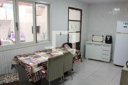 Cozinha de casa à venda com 3 quartos, 175m² em Jardim Carvalho, Porto Alegre