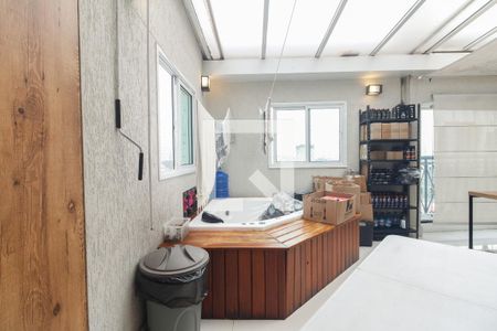 Varanda  de apartamento à venda com 2 quartos, 106m² em Vila Esperança, São Paulo