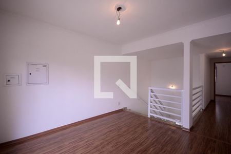 Sala 2 de casa à venda com 3 quartos, 240m² em Vila Gumercindo, São Paulo