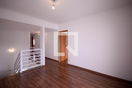 Sala 2 de casa à venda com 3 quartos, 240m² em Vila Gumercindo, São Paulo