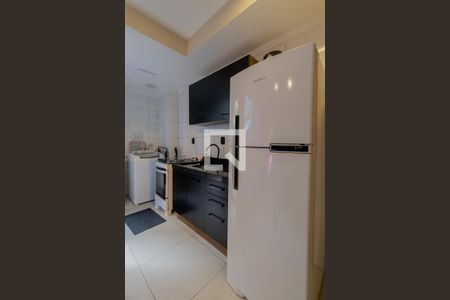 Sala e Cozinha de apartamento para alugar com 2 quartos, 42m² em Itaquera, São Paulo