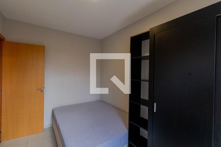 Quarto 1 de apartamento para alugar com 2 quartos, 42m² em Itaquera, São Paulo