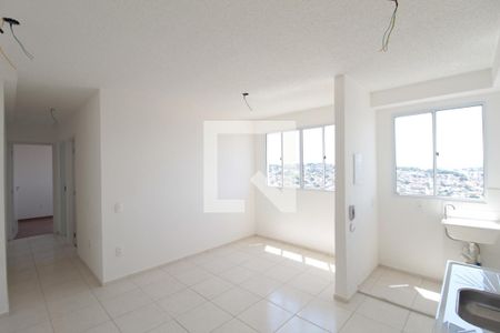 Sala e Cozinha de apartamento para alugar com 2 quartos, 40m² em Jardim dos Comerciários, Belo Horizonte