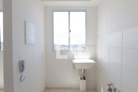 Sala e Cozinha de apartamento para alugar com 2 quartos, 40m² em Jardim dos Comerciários, Belo Horizonte