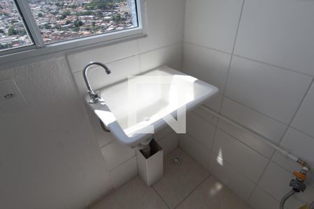 Sala e Cozinha de apartamento para alugar com 2 quartos, 40m² em Jardim dos Comerciários, Belo Horizonte