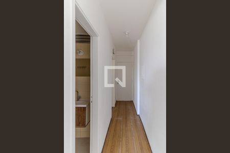 Corredor de Entrada de kitnet/studio para alugar com 1 quarto, 30m² em Santa Cecilia, São Paulo