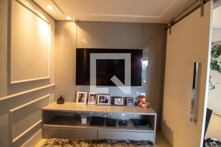 Sala de TV de apartamento para alugar com 3 quartos, 180m² em Vila Cordeiro, São Paulo