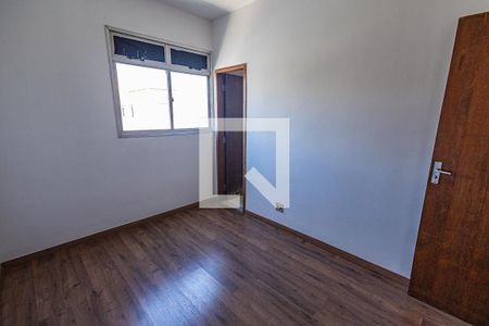 Quarto 1 / suite de apartamento para alugar com 3 quartos, 60m² em Castelo, Belo Horizonte