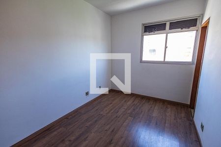 Quarto 1 / suite de apartamento para alugar com 3 quartos, 60m² em Castelo, Belo Horizonte