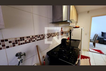 Apartamento à venda com 54m², 2 quartos e 1 vaga Apartamento à venda com 54m², 2 quartos e 1 vagaCozinha e Área de Serviço