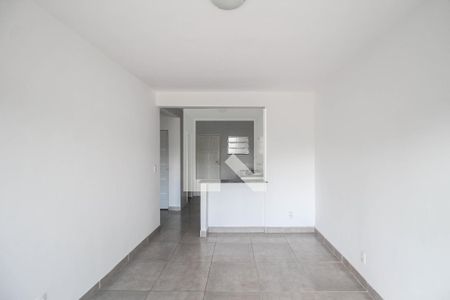 Sala de apartamento para alugar com 2 quartos, 50m² em Vila Emil, Mesquita