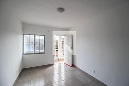 Sala de apartamento para alugar com 2 quartos, 50m² em Vila Emil, Mesquita