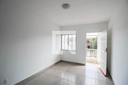 Sala de apartamento para alugar com 2 quartos, 50m² em Vila Emil, Mesquita