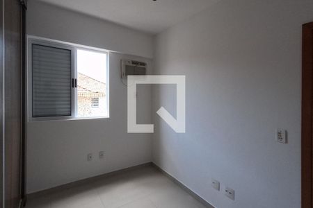 Quarto 1 de apartamento para alugar com 2 quartos, 65m² em Vila Belmiro, Santos