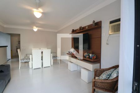 Sala de apartamento para alugar com 3 quartos, 92m² em Balneario Guarujá, Guarujá