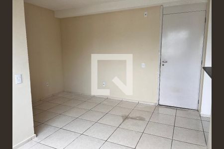 Sala de apartamento para alugar com 2 quartos, 42m² em Curicica, Rio de Janeiro