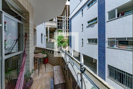 Apartamento para alugar com 4 quartos, 130m² em Buritis, Belo Horizonte