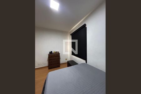 Quarto de apartamento à venda com 2 quartos, 48m² em Santo Antonio, Contagem