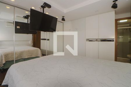 Suíte de apartamento para alugar com 1 quarto, 63m² em Passo D’areia, Porto Alegre