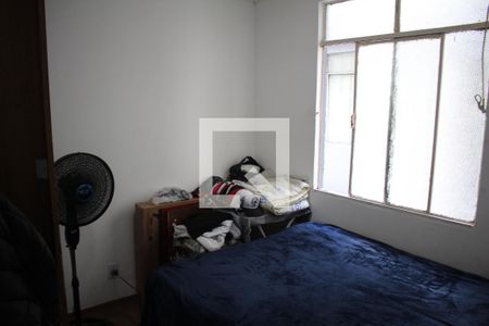 Quarto 1 de apartamento à venda com 2 quartos, 40m² em Industrial, Contagem